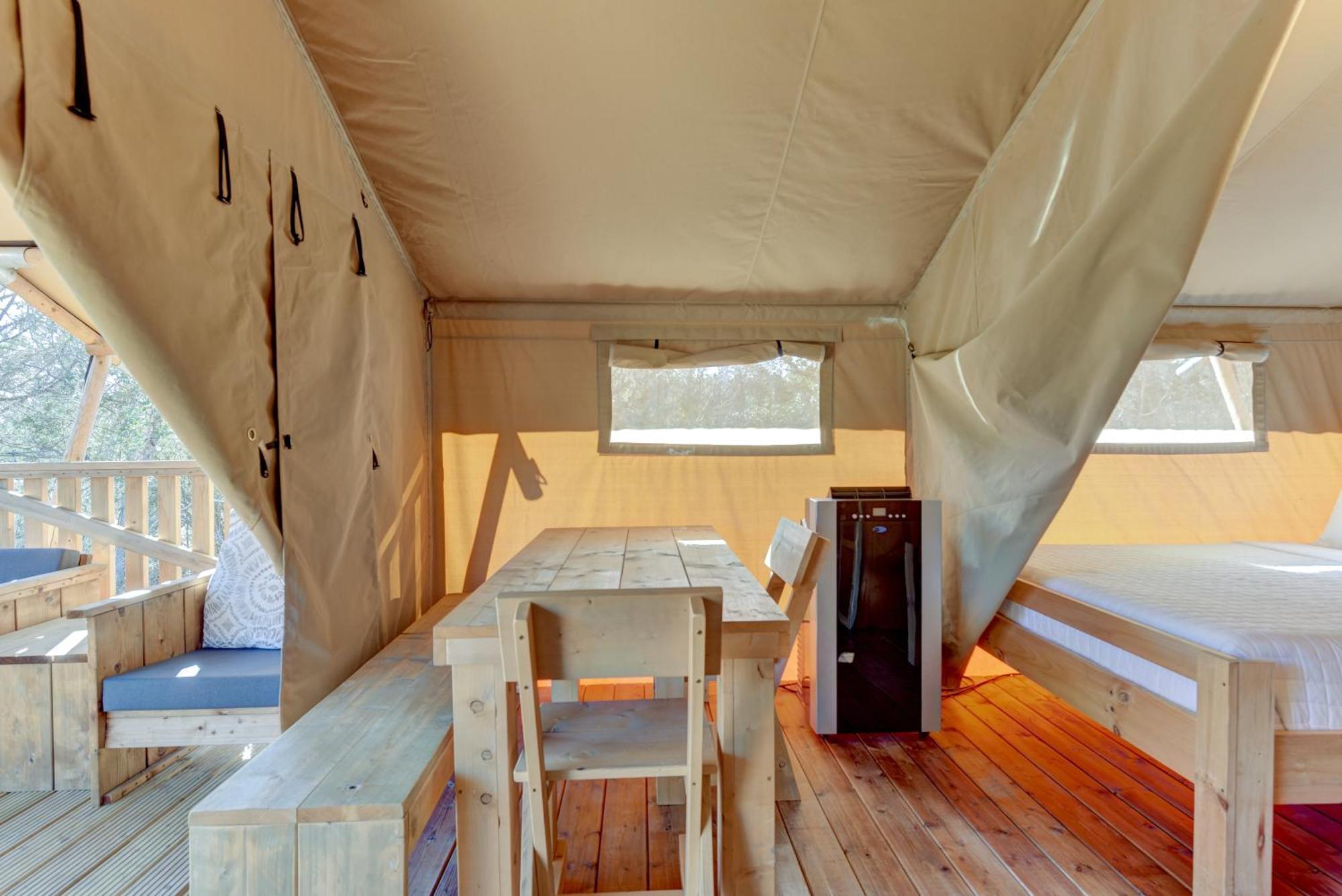 מלון ג'ונסון סיטי 12 Fires Luxury Glamping With Heating #1 מראה חיצוני תמונה